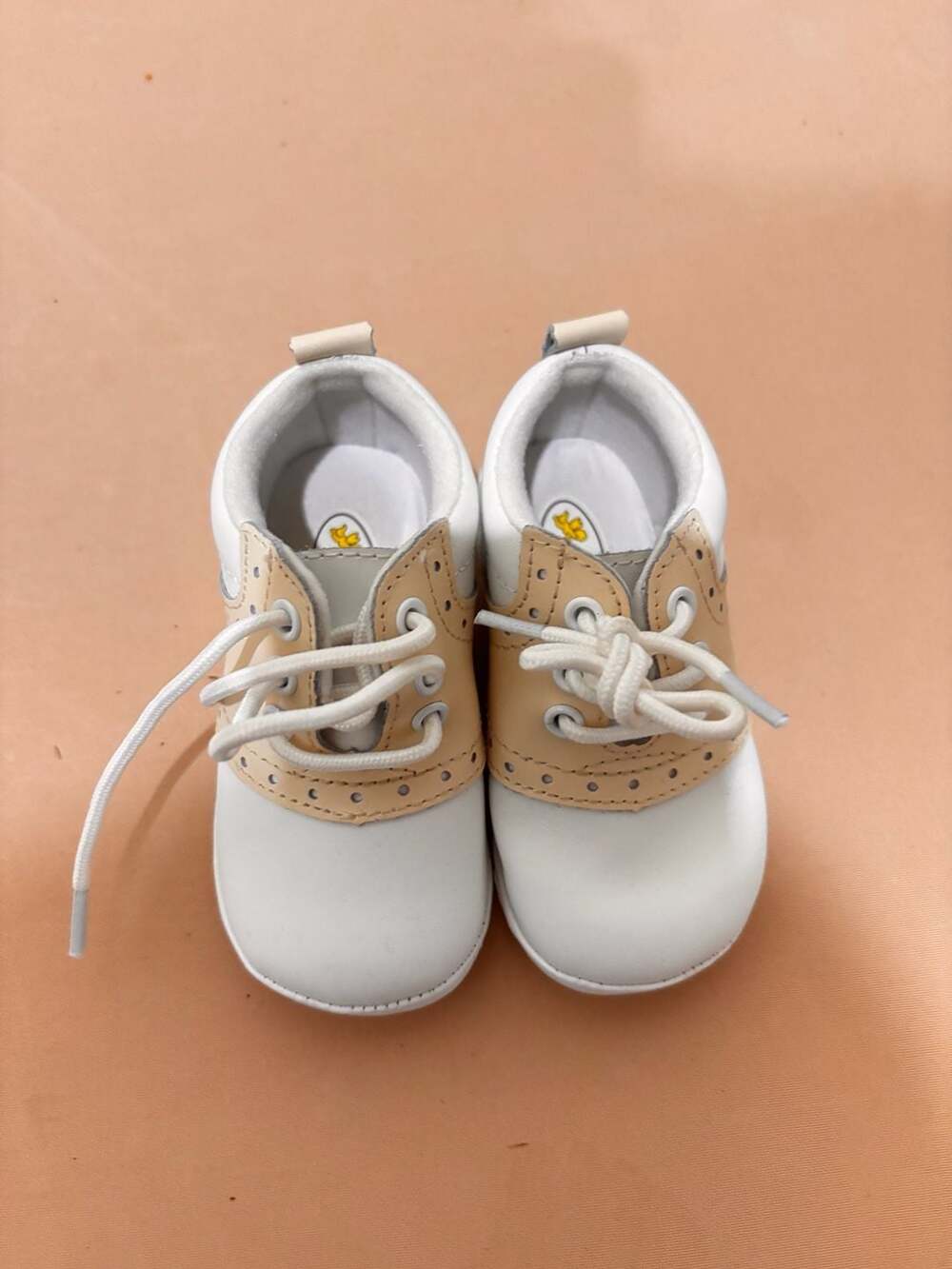 Angel Baby Shoes Oxford Size 4 White Tan Leather